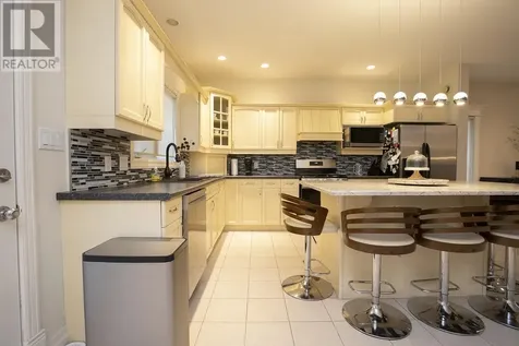 4 Parkdale Drive Sault Ste. Marie ON P6A 5P8