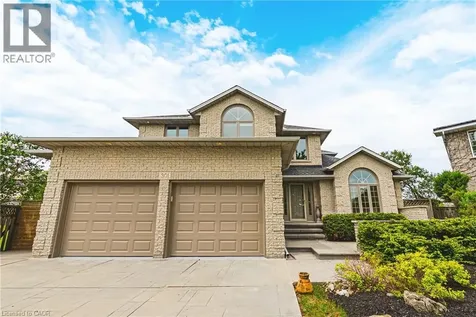 301 Parkwood Crescent Hamilton ON L8V 5B5