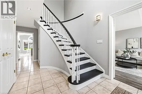 301 Parkwood Crescent Hamilton ON L8V 5B5
