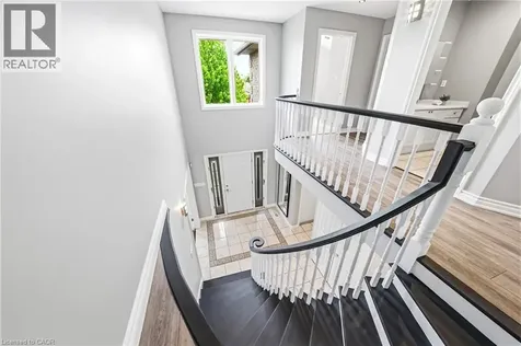301 Parkwood Crescent Hamilton ON L8V 5B5