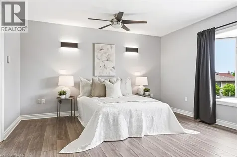 301 Parkwood Crescent Hamilton ON L8V 5B5