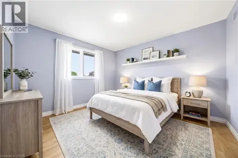 301 Parkwood Crescent Hamilton ON L8V 5B5