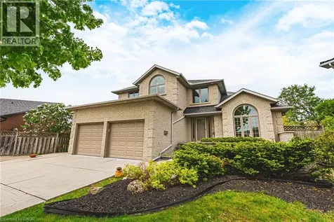 301 Parkwood Crescent Hamilton ON L8V 5B5