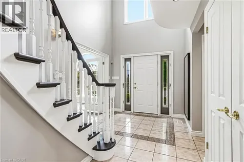 301 Parkwood Crescent Hamilton ON L8V 5B5