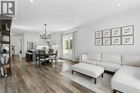 31 Seaton Crescent Tillsonburg ON N4G 0J8