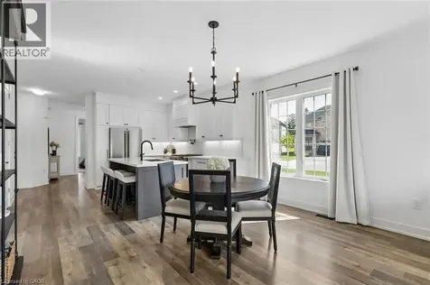 31 Seaton Crescent Tillsonburg ON N4G 0J8