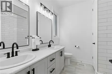 31 Seaton Crescent Tillsonburg ON N4G 0J8