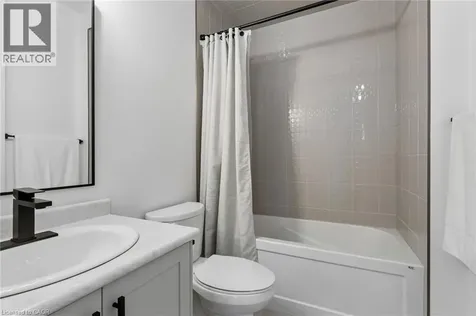 31 Seaton Crescent Tillsonburg ON N4G 0J8