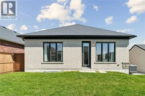 31 Seaton Crescent Tillsonburg ON N4G 0J8