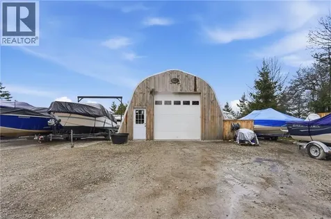 800 Hall Road Glanbrook ON L0R 1C0