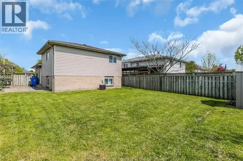 3453 Caribou Crescent Windsor ON N8W 5V4