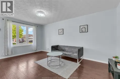 3453 Caribou Crescent Windsor ON N8W 5V4