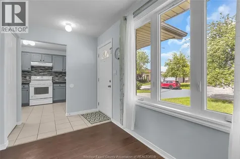 3453 Caribou Crescent Windsor ON N8W 5V4