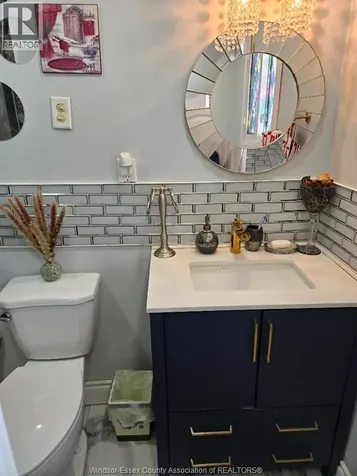 1175 Campbell Windsor ON N9B 3M7