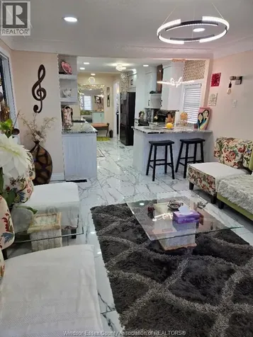 1175 Campbell Windsor ON N9B 3M7