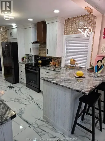 1175 Campbell Windsor ON N9B 3M7