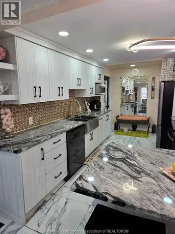 1175 Campbell Windsor ON N9B 3M7