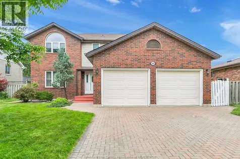 2862 Mangin Crescent Windsor ON N9E 4K9