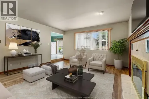 2862 Mangin Crescent Windsor ON N9E 4K9