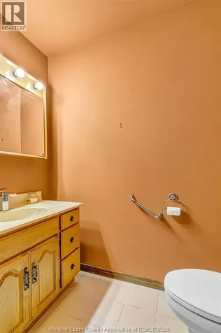 2862 Mangin Crescent Windsor ON N9E 4K9