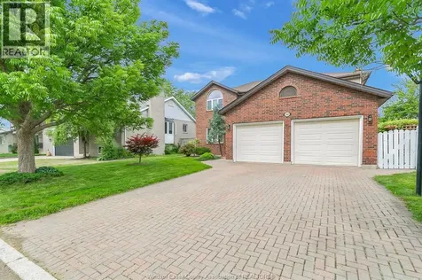 2862 Mangin Crescent Windsor ON N9E 4K9