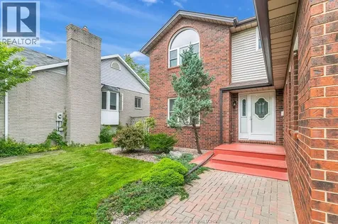 2862 Mangin Crescent Windsor ON N9E 4K9