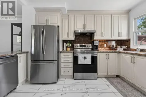 131 Garside Avenue North Hamilton (homeside) ON L8H 4W5