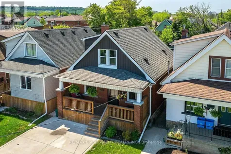 131 Garside Avenue North Hamilton (homeside) ON L8H 4W5