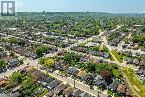 131 Garside Avenue North Hamilton (homeside) ON L8H 4W5