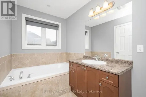 23 Bellflower Boulevard Hamilton ON L0R 1P0