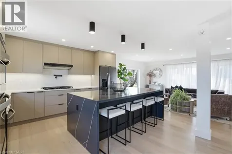 296 Ridge Road West Grimsby ON L3M 4E7