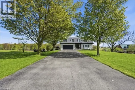 296 Ridge Road West Grimsby ON L3M 4E7