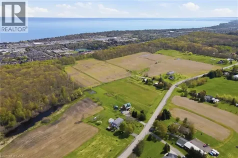 296 Ridge Road West Grimsby ON L3M 4E7