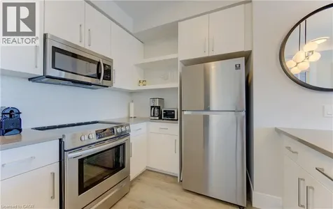 54 Bridge Street West Kitchener ON N2K 0G4