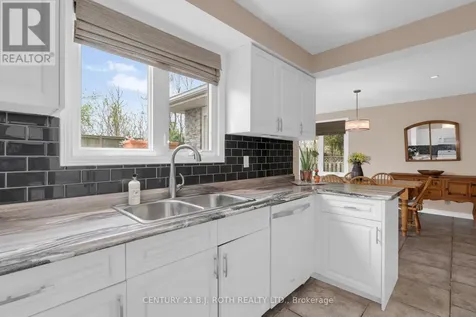 37 Laurentian Lane Orillia ON L3V 7N8