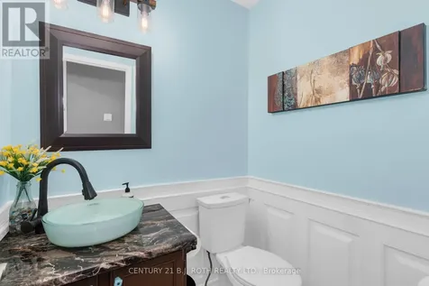 37 Laurentian Lane Orillia ON L3V 7N8