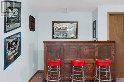 37 Laurentian Lane Orillia ON L3V 7N8