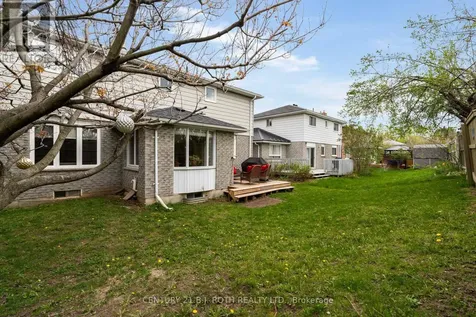 37 Laurentian Lane Orillia ON L3V 7N8