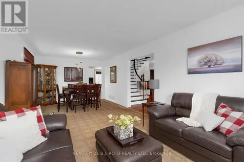 37 Laurentian Lane Orillia ON L3V 7N8