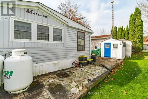 524 Poplar Place Centre Wellington ON N0B 1J0
