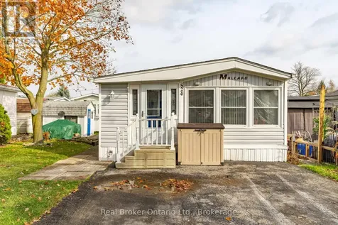 524 Poplar Place Centre Wellington ON N0B 1J0