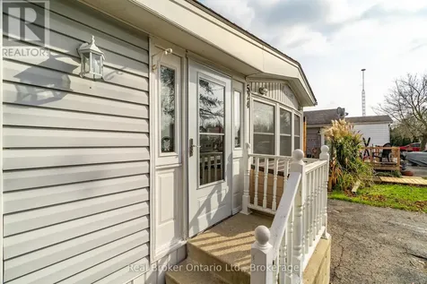 524 Poplar Place Centre Wellington ON N0B 1J0