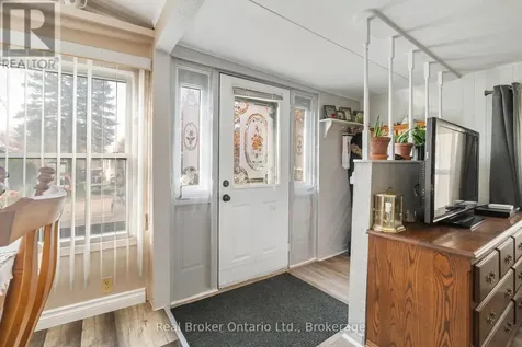 524 Poplar Place Centre Wellington ON N0B 1J0