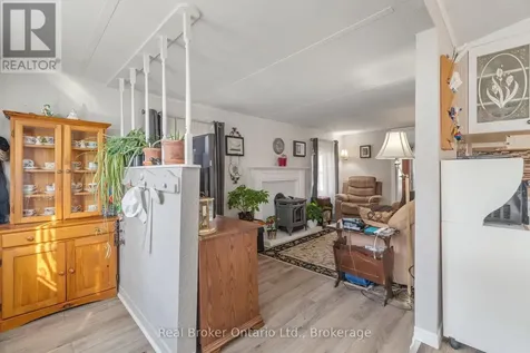 524 Poplar Place Centre Wellington ON N0B 1J0