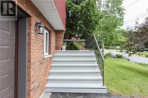 439 Kaireen Street Sudbury ON P3E 5T3