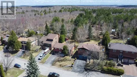 439 Kaireen Street Sudbury ON P3E 5T3