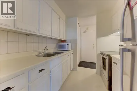 185 Kehl Street Kitchener ON N2M 5B9