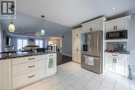 324 Courtland Street Delhi ON N4B 0A8