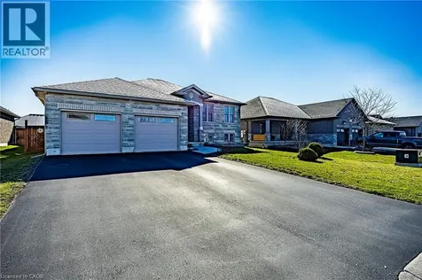 324 Courtland Street Delhi ON N4B 0A8