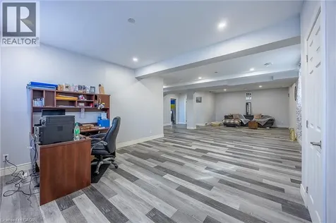 324 Courtland Street Delhi ON N4B 0A8